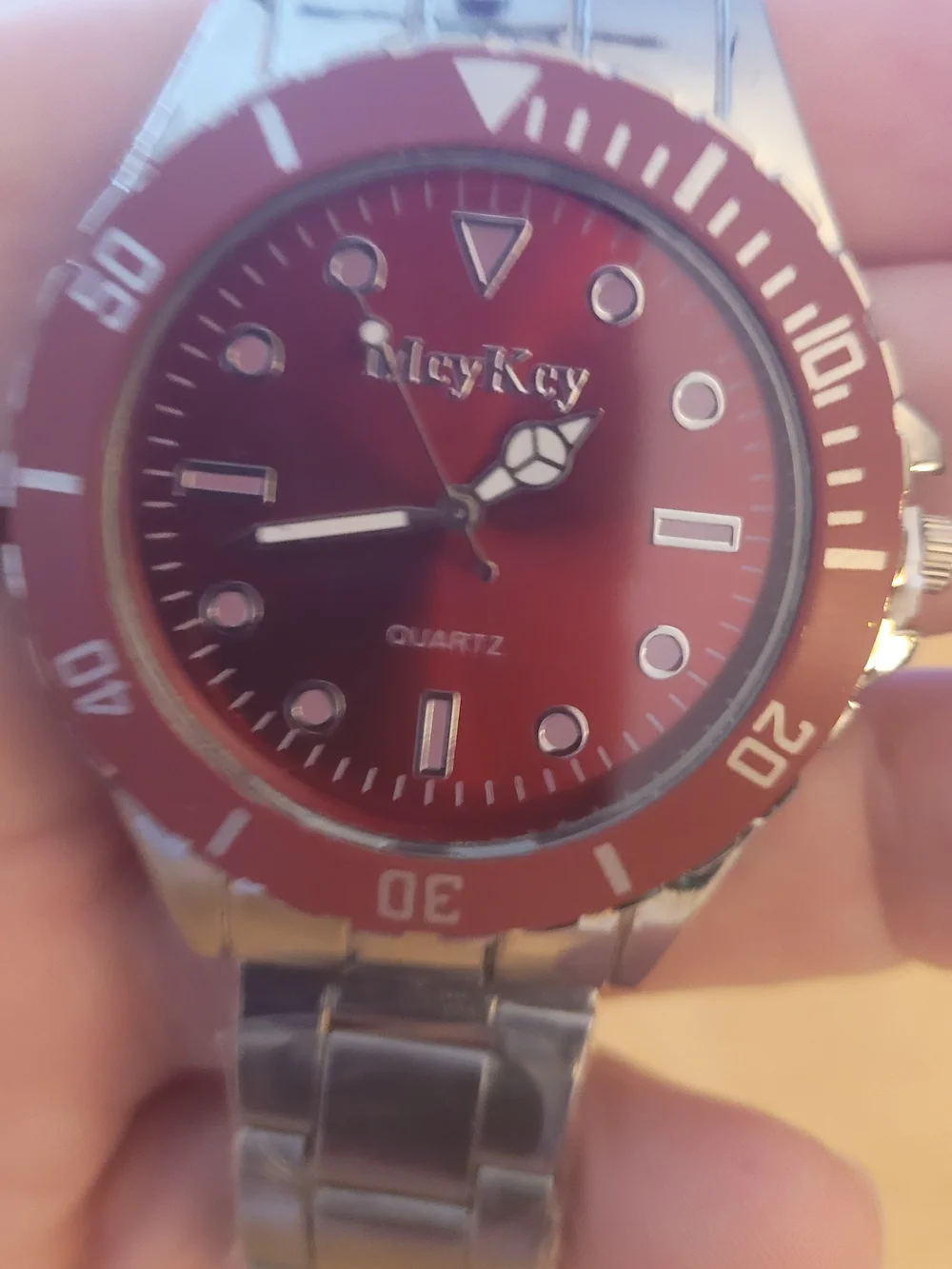 N/A red dial